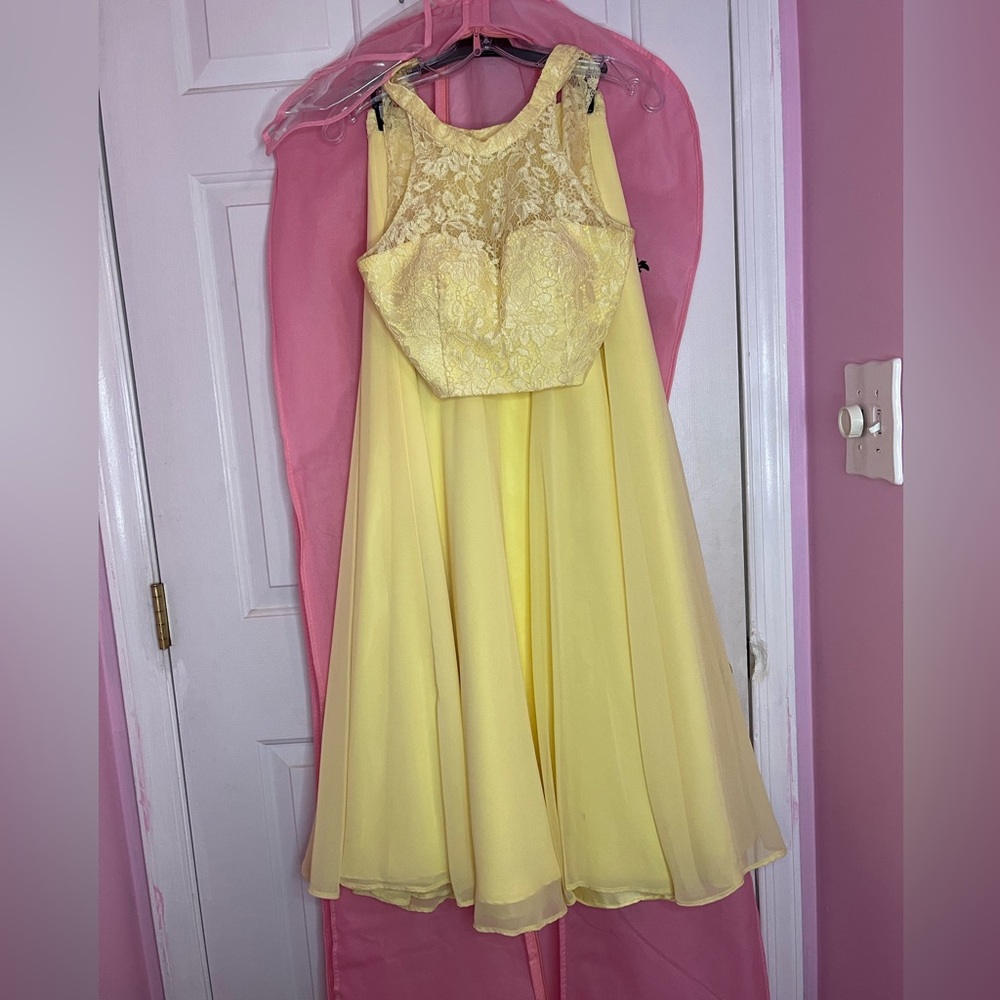 Yellow 2-piece dress from poffie girls